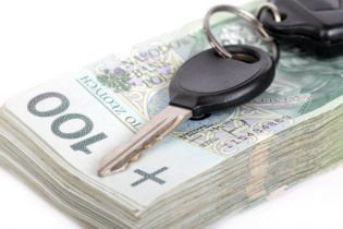 Zobacz, jak rozliczyć koszty leasingu przy użytkowaniu auta poza działalnością